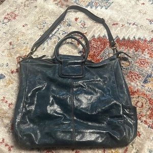 HOBO~ Teal Purse ~ Great-condition.